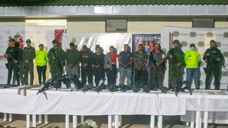 Envían a la cárcel a ocho presuntos integrantes de las disidencias de las Farc Envían a la cárcel a ocho presuntos integrantes de las disidencias de las Farc