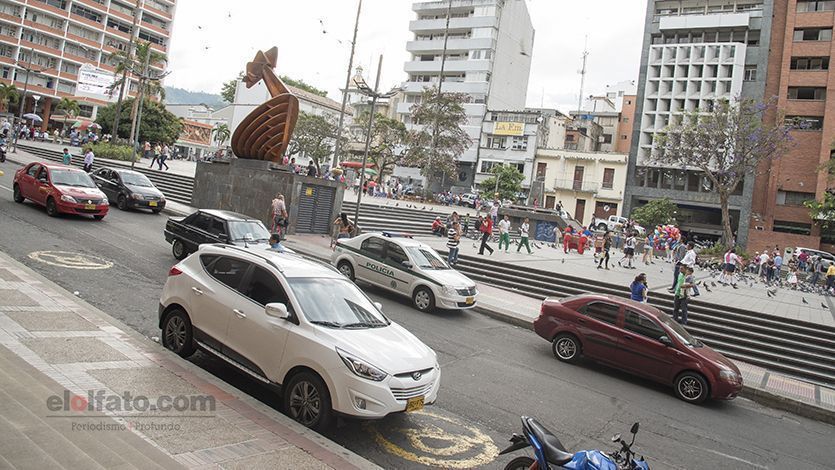 La calle 11 entre Tercera y Cuarta, el nuevo parqueadero público de Ibagué La calle 11 entre Tercera y Cuarta, el nuevo parqueadero público de Ibagué