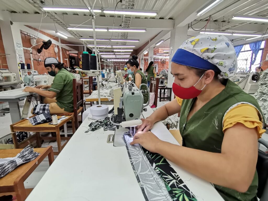 Hay $1.000 millones para prestarles a microempresarios de Ibagué Hay $1.000 millones para prestarles a microempresarios de Ibagué
