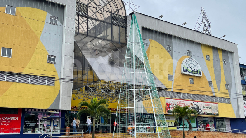 Revelan detalles del operativo sancionatorio contra el Centro Comercial La Quinta por usar pólvora sin permiso Revelan detalles del operativo sancionatorio contra el Centro Comercial La Quinta por usar pólvora sin permiso