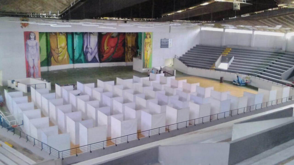 Coliseo Menor en Ibagué fue habilitado con módulos para prestar atención médica en medio de la pandemia Coliseo Menor en Ibagué fue habilitado con módulos para prestar atención médica en medio de la pandemia
