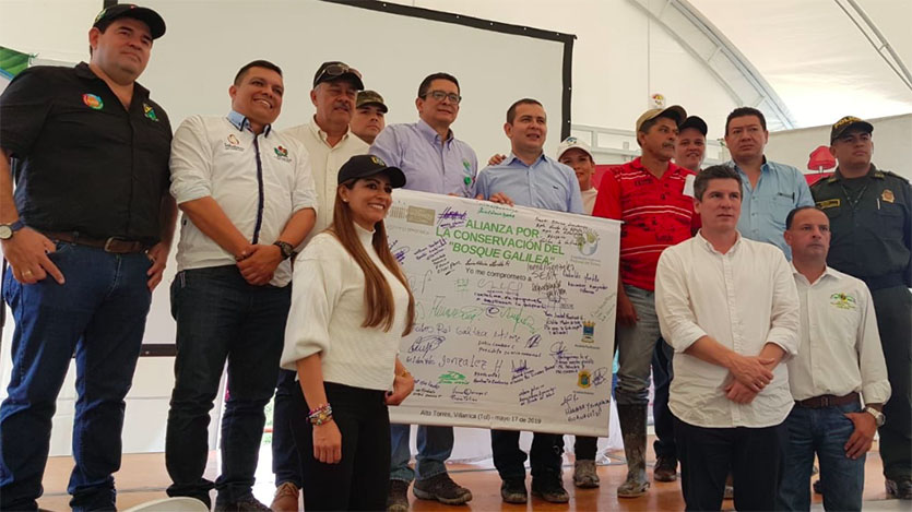 Congresistas de la región se unen a Cortolima en defensa del Bosque Galilea Congresistas de la región se unen a Cortolima en defensa del Bosque Galilea