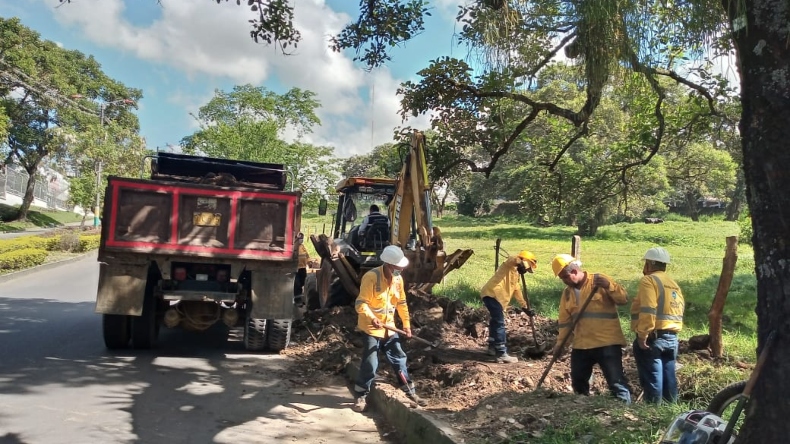 Comenzó la construcción de andenes en Ibagué