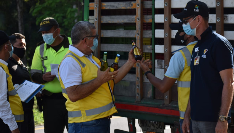 Fueron incautadas 4.080 cervezas de contrabando que iban a ser distribuidas en el Tolima