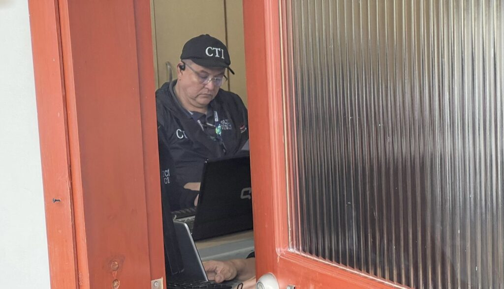 CTI adelanta inspección en la Contraloría de Ibagué, tras denuncias de corrupción en esa entidad CTI adelanta inspección en la Contraloría de Ibagué, tras denuncias de corrupción en esa entidad