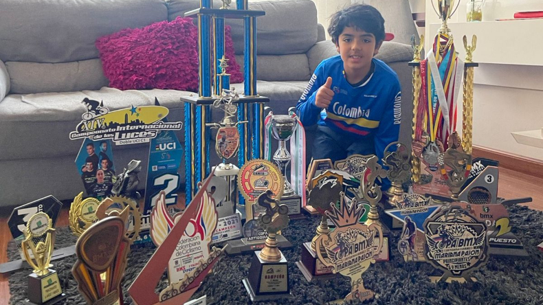 Joven promesa del BMX busca apoyo para representar a Colombia en campeonato de Francia Joven promesa del BMX busca apoyo para representar a Colombia en campeonato de Francia