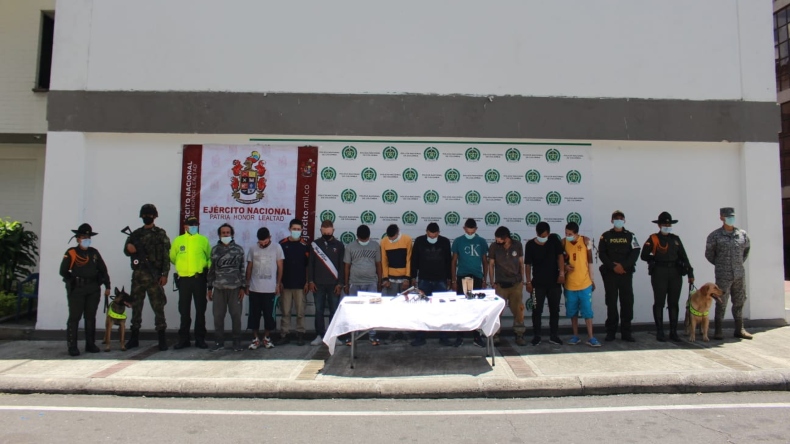 Capturaron a 11 personas por presuntamente utilizar menores para cometer delitos en el sur de Ibagué Capturaron a 11 personas por presuntamente utilizar menores para cometer delitos en el sur de Ibagué