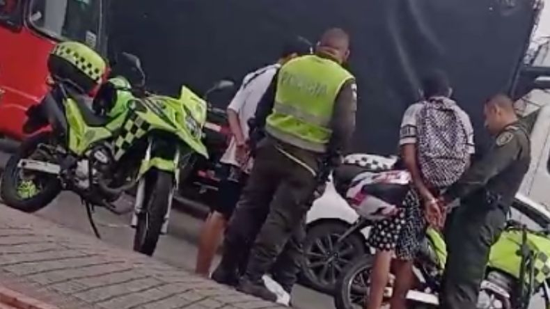 Capturados hombres señalados de atracar a vendedor de productos Ramo en Ibagué Capturados hombres señalados de atracar a vendedor de productos Ramo en Ibagué