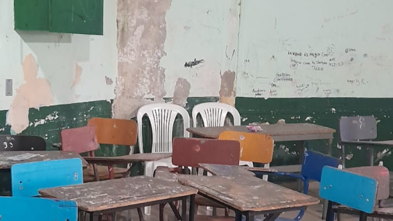 Estudiantes hicieron ‘vaca’ para mejorar instalaciones del colegio Alberto Castilla Estudiantes hicieron ‘vaca’ para mejorar instalaciones del colegio Alberto Castilla