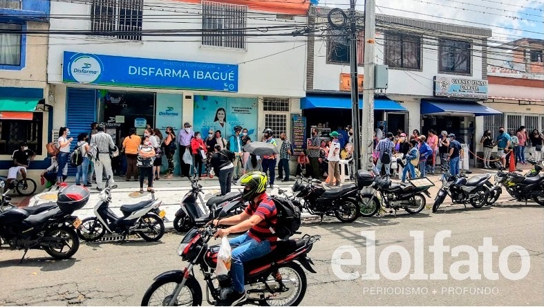 El drama de los pacientes de Medimás para reclamar medicamentos en Ibagué El drama de los pacientes de Medimás para reclamar medicamentos en Ibagué