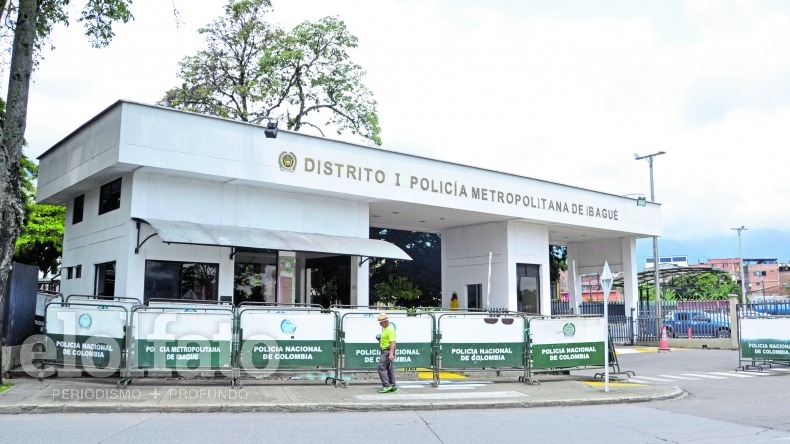 Taxista implicado en presunto intento de rapto de tres adolescentes se presentó ante la Policía Taxista implicado en presunto intento de rapto de tres adolescentes se presentó ante la Policía
