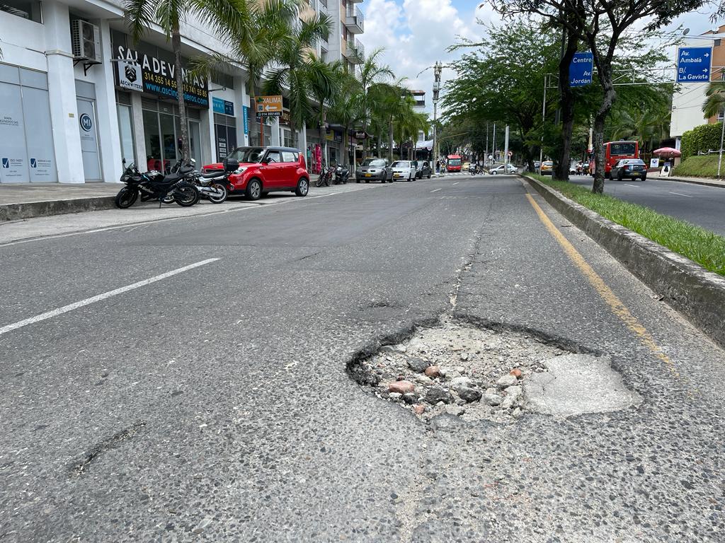 Reapareció hueco que le causó la muerte a una joven en la Guabinal Reapareció hueco que le causó la muerte a una joven en la Guabinal