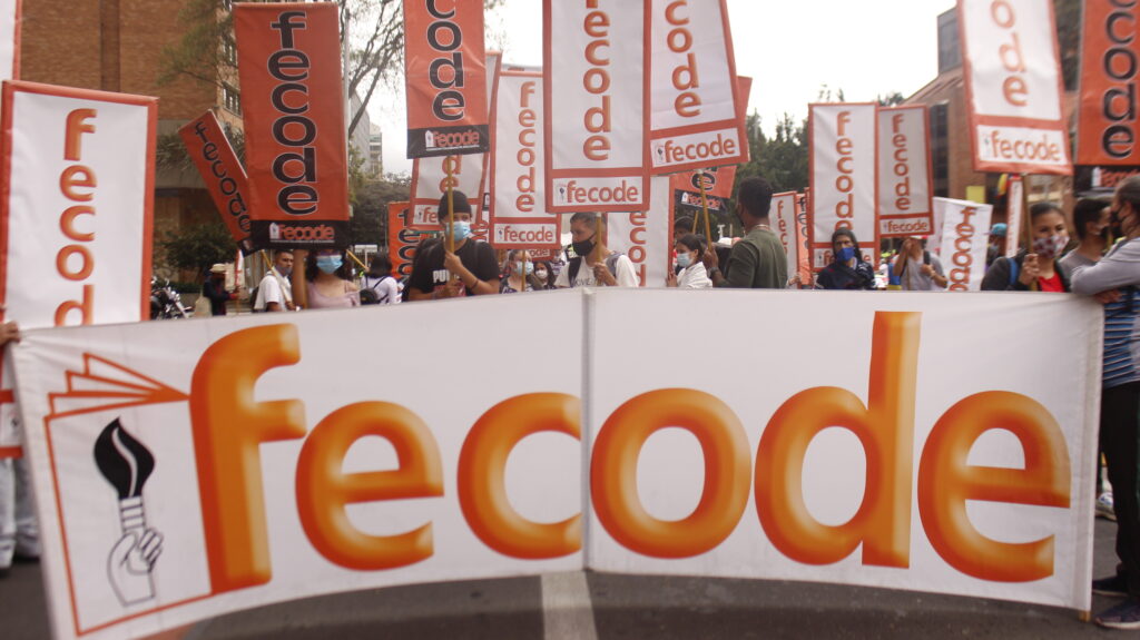 Critican a Fecode por promover concentraciones masivas, pero no el regreso a clases Critican a Fecode por promover concentraciones masivas, pero no el regreso a clases