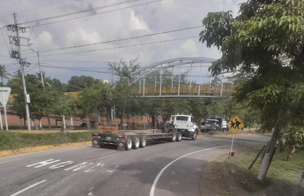 Una mujer es la víctima mortal del accidente de tránsito en la glorieta Picaleña Una mujer es la víctima mortal del accidente de tránsito en la glorieta Picaleña