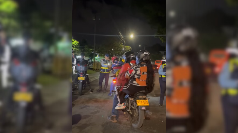 Secretaría de Movilidad hizo control al uso de prendas reflectivas entre motociclistas