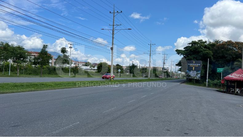 Con tachuelas roban a conductores en la vía al Aeropuerto Perales Con tachuelas roban a conductores en la vía al Aeropuerto Perales