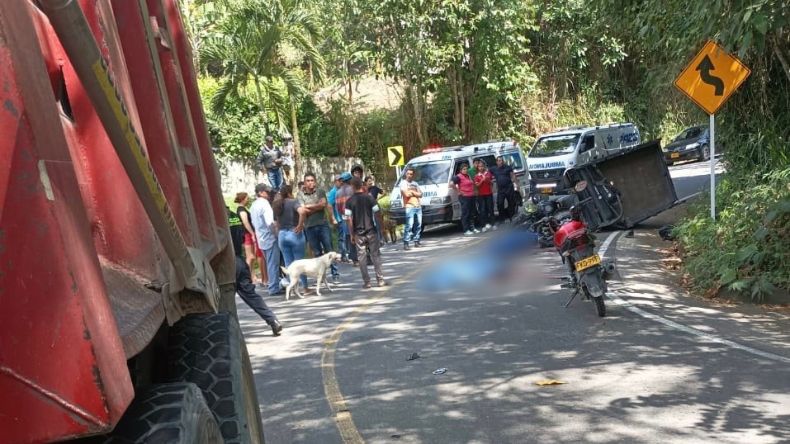 Muere una pareja de motociclistas en la vía Ibagué – Rovira