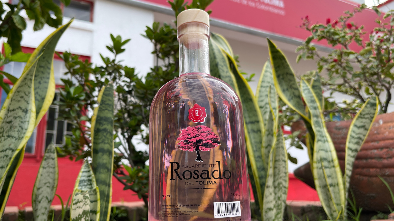 En diciembre inicia la comercialización del aguardiente Rosado en Ibagué En diciembre inicia la comercialización del aguardiente Rosado en Ibagué