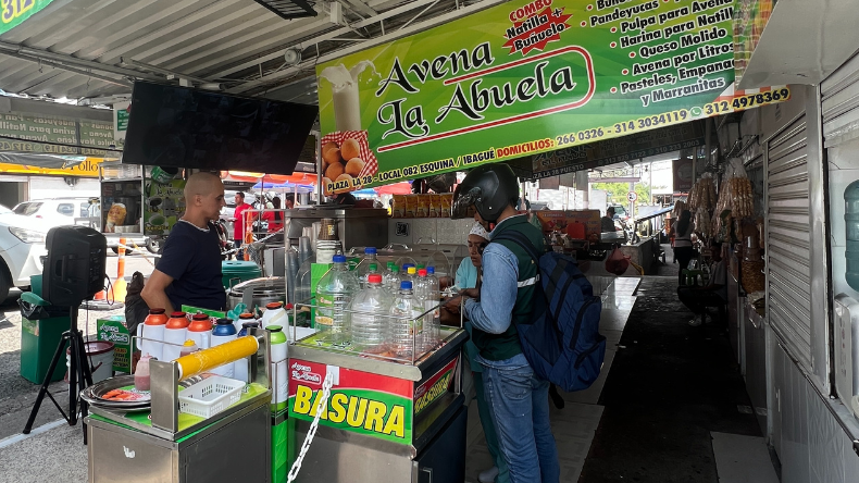 Avena la abuela: el negocio que ha acompañado por más de 50 años la navidad de Ibagué