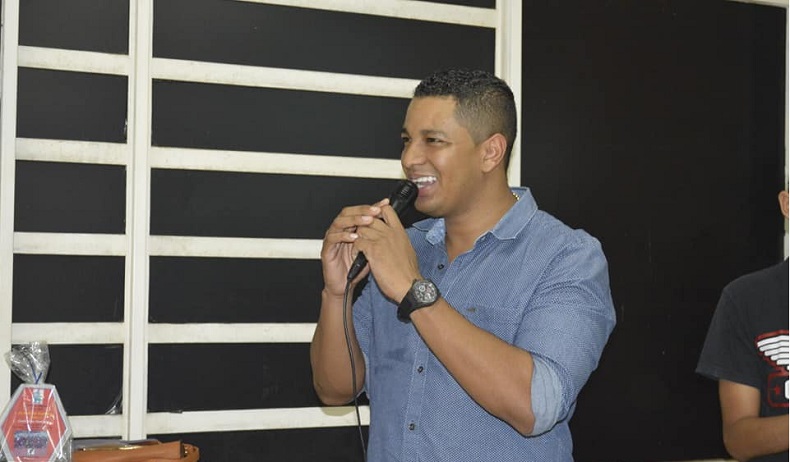 Formulan cargos a exalcalde de Coello por contrato para la adecuación del Palacio Municipal Formulan cargos a exalcalde de Coello por contrato para la adecuación del Palacio Municipal