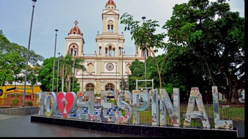 Sicarios en motocicleta asesinaron a una mujer en El Espinal Sicarios en motocicleta asesinaron a una mujer en El Espinal