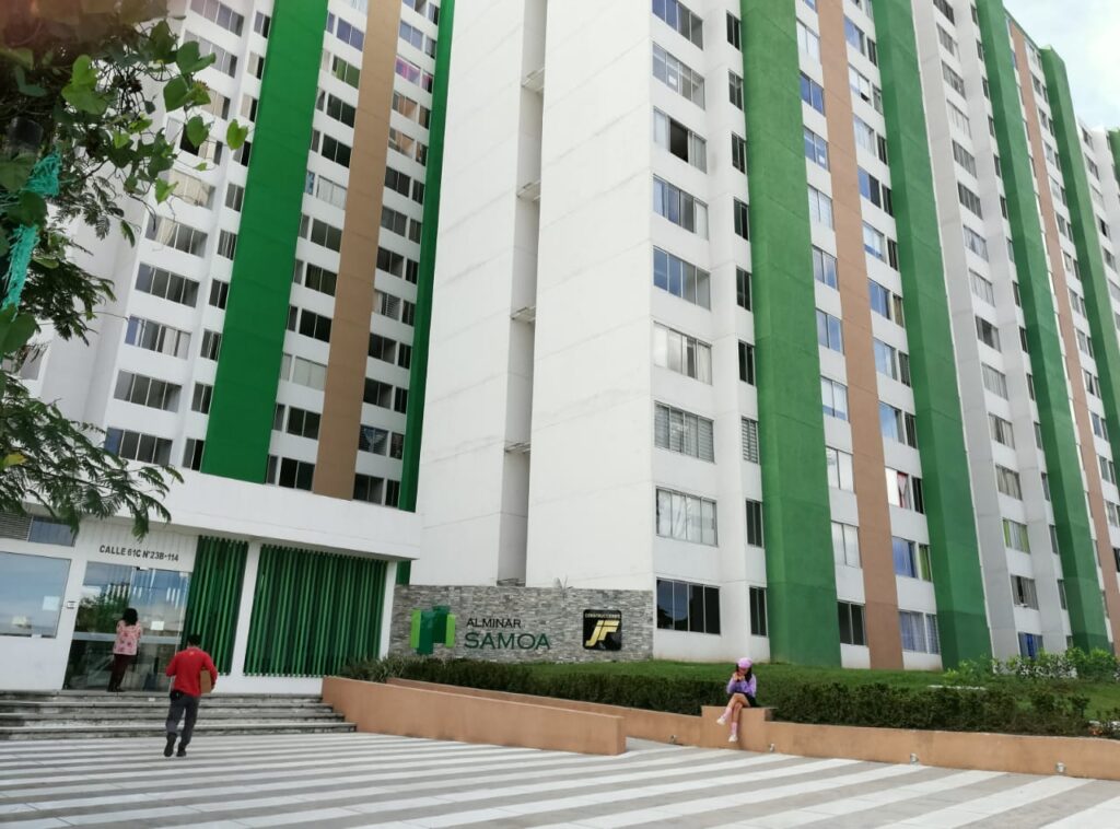 El drama de 500 familias que compraron apartamento en Ambalá y tienen dificultades para el suministro de agua El drama de 500 familias que compraron apartamento en Ambalá y tienen dificultades para el suministro de agua