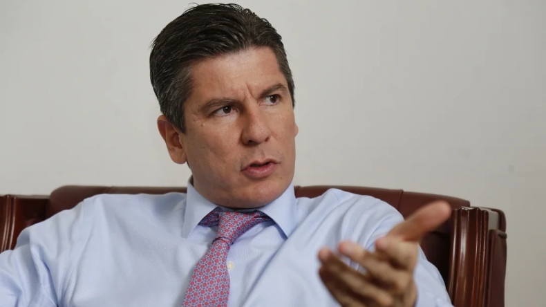 Ferro invita a quienes votaron en primera vuelta por Petro a cambiar su elección en segunda Ferro invita a quienes votaron en primera vuelta por Petro a cambiar su elección en segunda