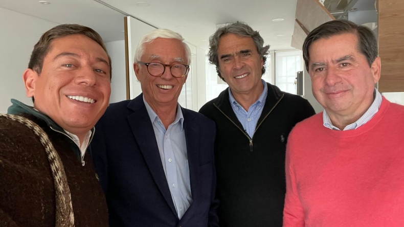 Fajardo y Robledo estudian alianza con el ingeniero Rodolfo Hernández Fajardo y Robledo estudian alianza con el ingeniero Rodolfo Hernández