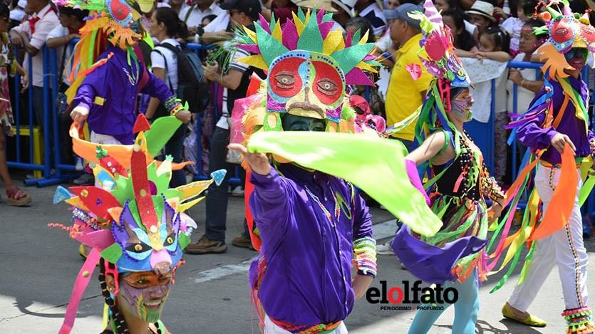 Vuelven los desfiles de San Juan y San Pedro por la carrera Quinta en Ibagué