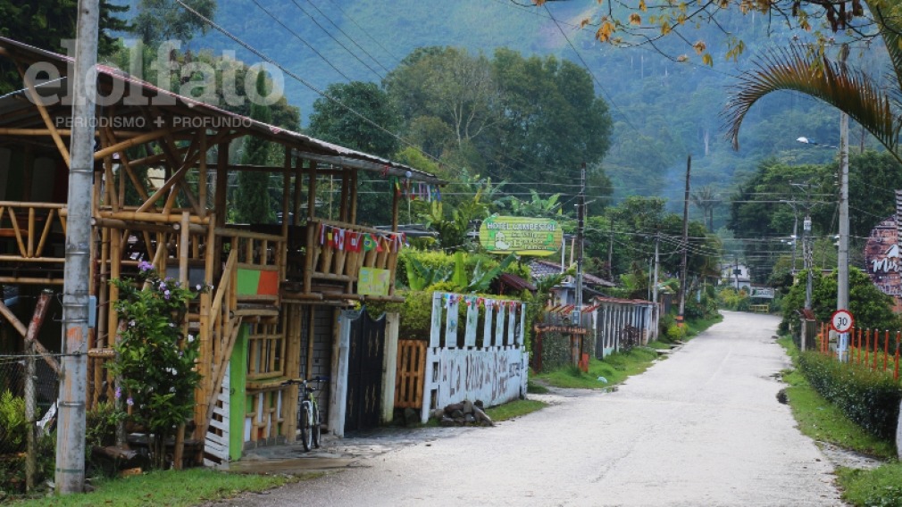 Ordenan construir andenes a lo largo del Cañón del Combeima Ordenan construir andenes a lo largo del Cañón del Combeima
