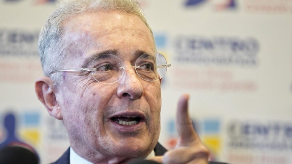 Corte Suprema no investigará a Uribe por el escándalo de la ‘ñeñepolítica’ Corte Suprema no investigará a Uribe por el escándalo de la ‘ñeñepolítica’