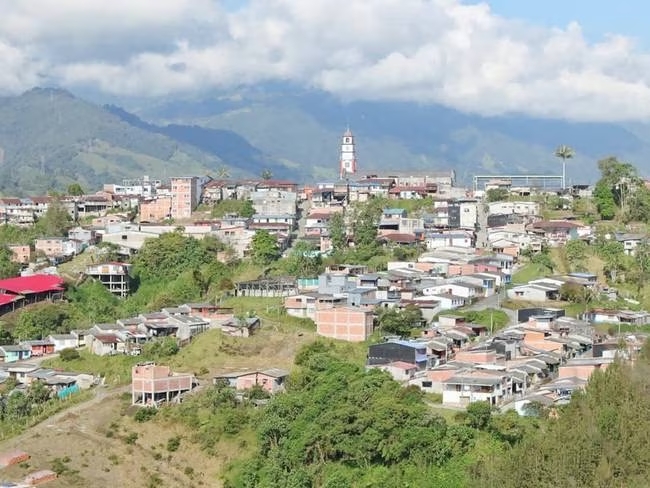 Herveo también tendrá emisora para informar novedades sobre el Nevado del Ruiz Herveo también tendrá emisora para informar novedades sobre el Nevado del Ruiz