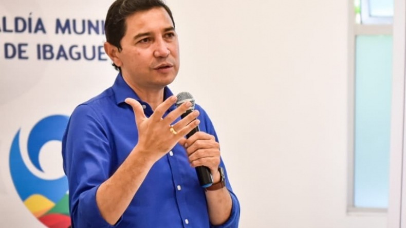 Multan al alcalde Hurtado por no ejecutar obras para proteger a residentes del conjunto Bosque Nativo Multan al alcalde Hurtado por no ejecutar obras para proteger a residentes del conjunto Bosque Nativo