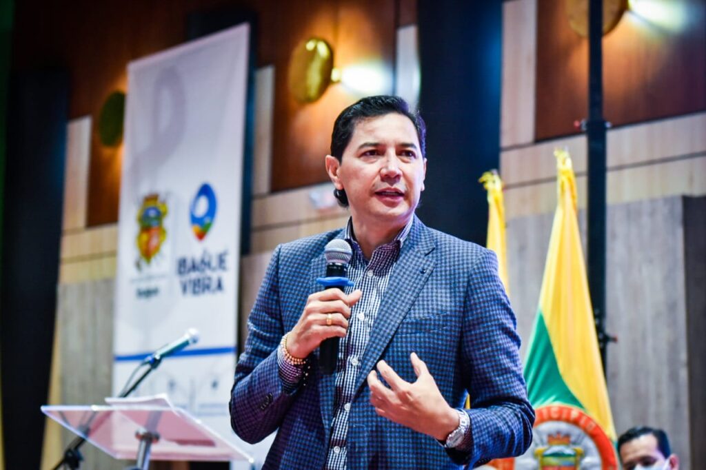 Por desacato a fallo de la Corte Constitucional, alcalde Hurtado deberá purgar seis días de arresto Por desacato a fallo de la Corte Constitucional, alcalde Hurtado deberá purgar seis días de arresto