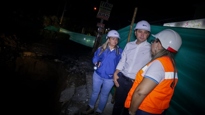 Hurtado dijo que el obsoleto alcantarillado de Ibagué «no es un problema de ahora» tras colapso de vía Hurtado dijo que el obsoleto alcantarillado de Ibagué «no es un problema de ahora» tras colapso de vía