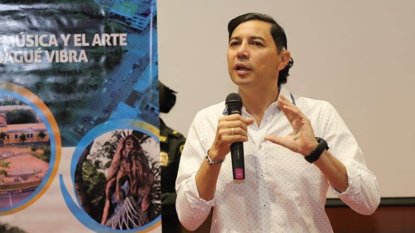 Alcalde de Ibagué en mora de hacer pública su declaración de renta Alcalde de Ibagué en mora de hacer pública su declaración de renta