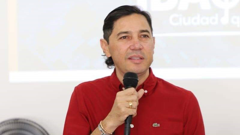 Revelan pruebas y testimonios que comprometen al alcalde Hurtado en el escándalo de los ‘piques ilegales’ del Aeropuerto Revelan pruebas y testimonios que comprometen al alcalde Hurtado en el escándalo de los ‘piques ilegales’ del Aeropuerto