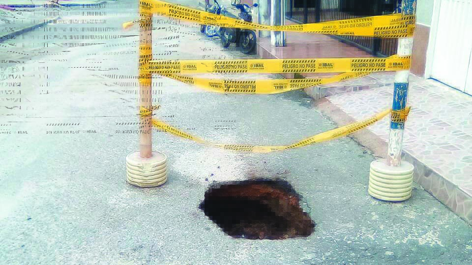 Ibal debe indemnizar a motociclista que cayó en un hueco en Ibagué Ibal debe indemnizar a motociclista que cayó en un hueco en Ibagué