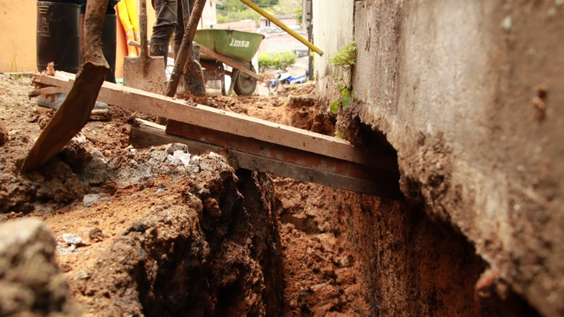 Inició el cambio dela red de alcantarillado en el barrio Jordán Séptima etapa de Ibagué Inició el cambio dela red de alcantarillado en el barrio Jordán Séptima etapa de Ibagué