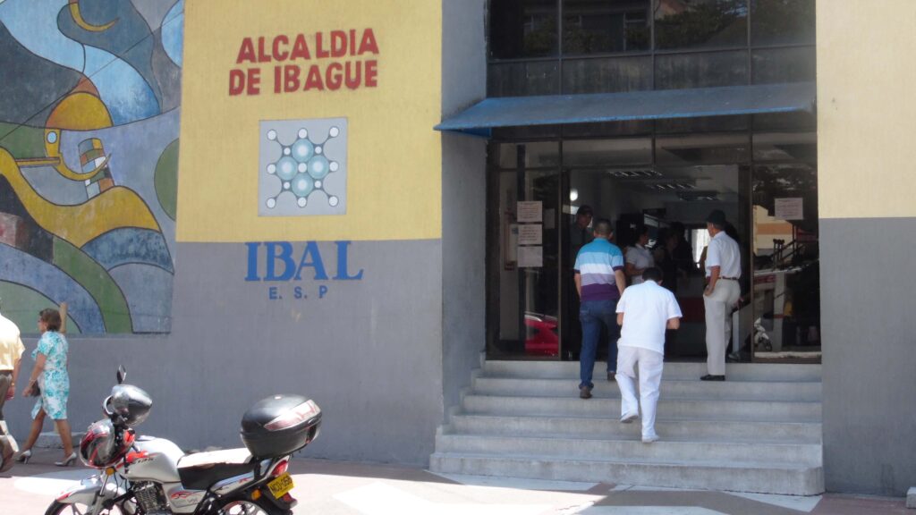 Ibal reabrió sus oficinas únicamente para el pago de facturas Ibal reabrió sus oficinas únicamente para el pago de facturas