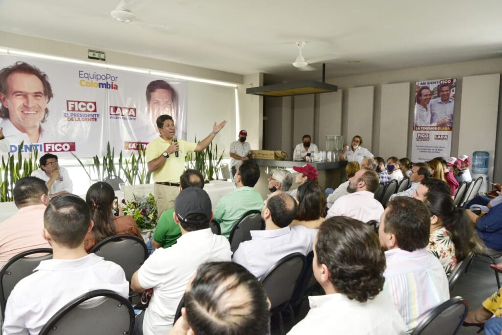 Empresarios y políticos del Tolima se reunieron con Rodrigo Lara, fórmula vicepresidencial de Federico Gutiérrez