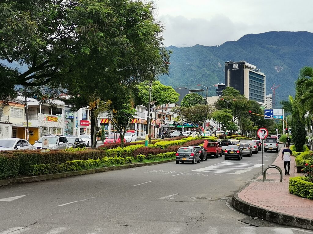 Una ola de inseguridad afecta desde hace meses a los negocios de la 60 Una ola de inseguridad afecta desde hace meses a los negocios de la 60