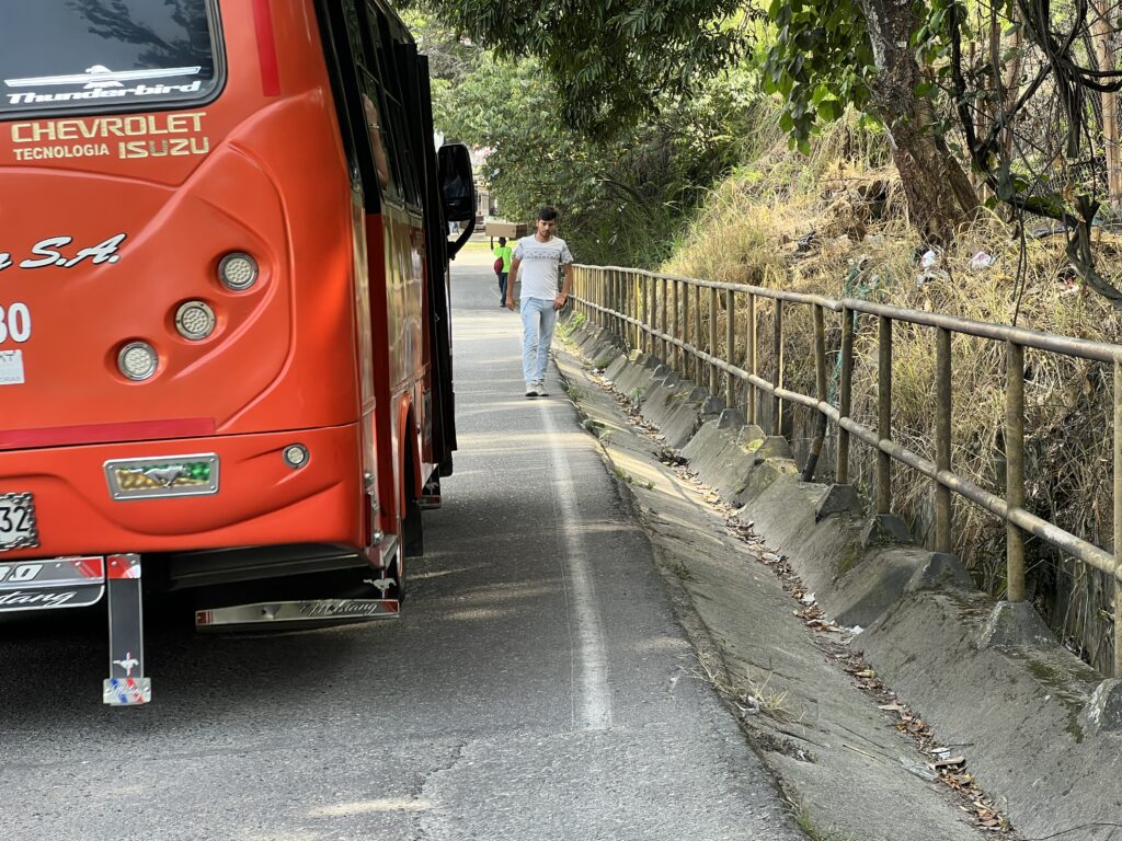 ¿Otra promesa incumplida? Hurtado no habría rehabilitado un metro de andenes en Ibagué ¿Otra promesa incumplida? Hurtado no habría rehabilitado un metro de andenes en Ibagué