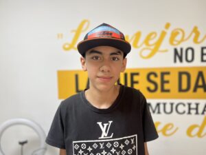 Emmanuel Moya, el niño de 13 años que programa computadores