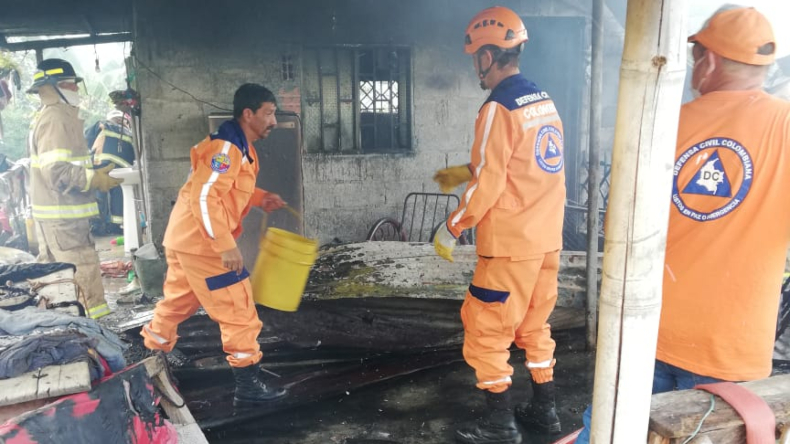 Emergencia en el Líbano: familia perdió su vivienda en un incendio estructural