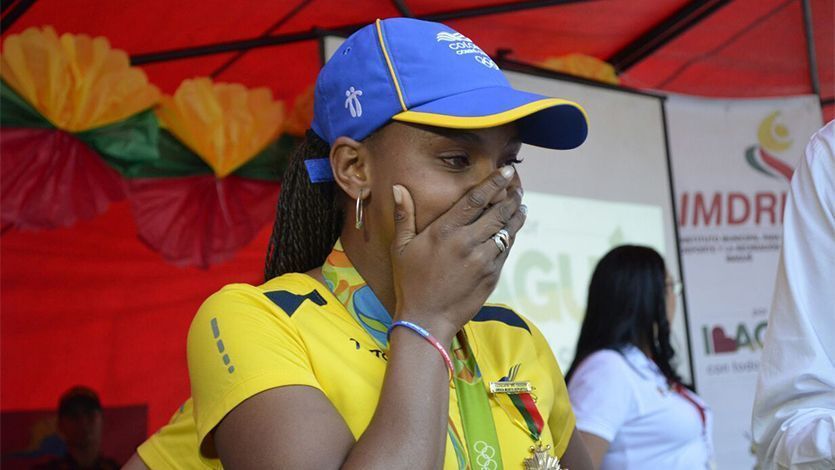 Alcaldía de Ibagué le entregó una casa a la medallista olímpica Ingrit Valencia Alcaldía de Ibagué le entregó una casa a la medallista olímpica Ingrit Valencia