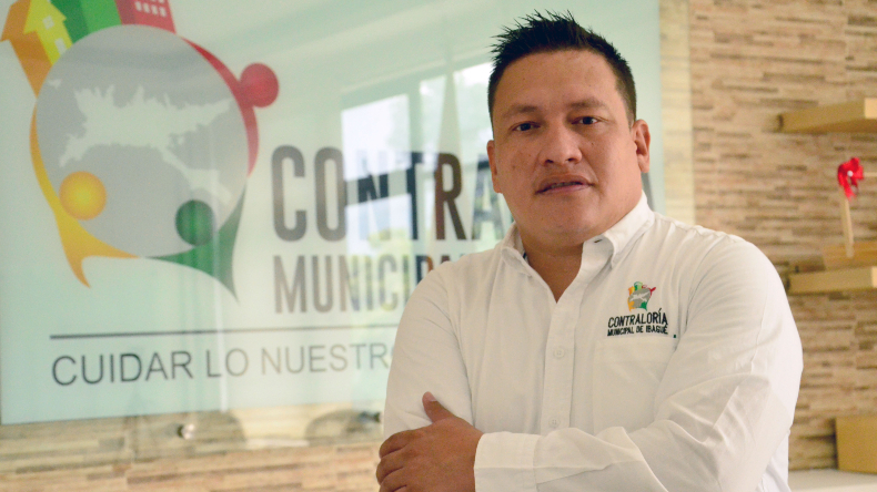 Concejo aprobó polémico proyecto que faculta al Contralor de Ibagué a crear dos nuevos cargos Concejo aprobó polémico proyecto que faculta al Contralor de Ibagué a crear dos nuevos cargos