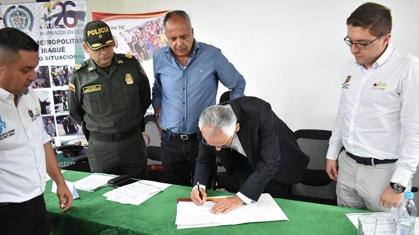 Gobernación hizo entrega oficial de 200 cámaras de seguridad para Ibagué Gobernación hizo entrega oficial de 200 cámaras de seguridad para Ibagué