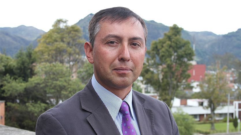 Experto dice que «pico y placa» en Ibagué aumentaría la compra de vehículos o motos Experto dice que «pico y placa» en Ibagué aumentaría la compra de vehículos o motos