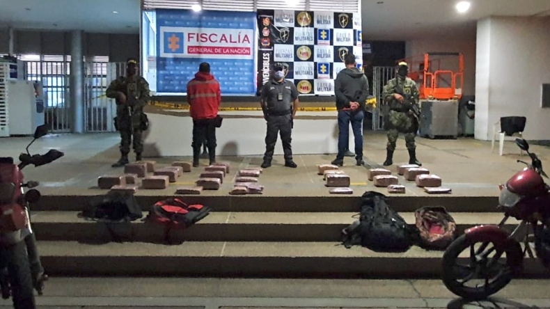 Judicializaron a dos hombres por tráfico de estupefacientes, uno quedó en libertad Judicializaron a dos hombres por tráfico de estupefacientes, uno quedó en libertad